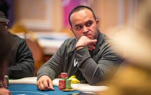 Alex Jauregui和Doug Polk之间的对决使他成为“Sicko”身价飙升