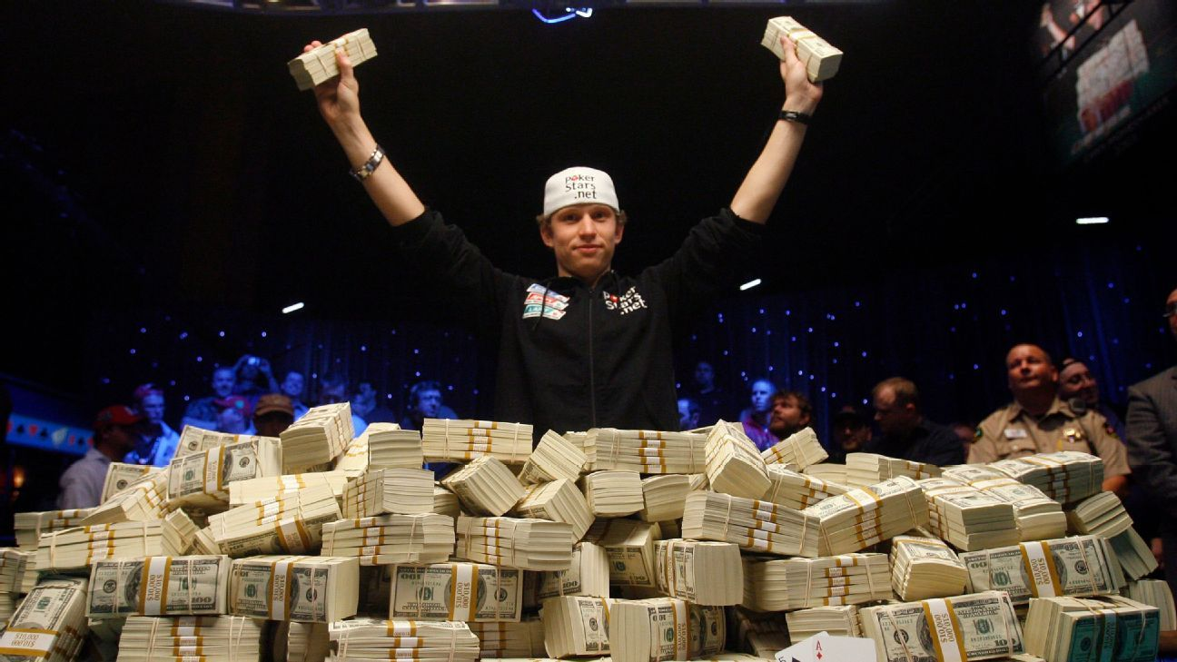 22岁豪夺WSOP主赛冠军狂揽奖金900w刀
